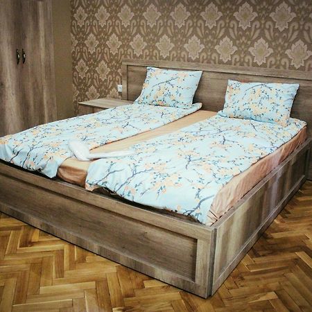 Apartment Izabella Tbilisi Kamer foto