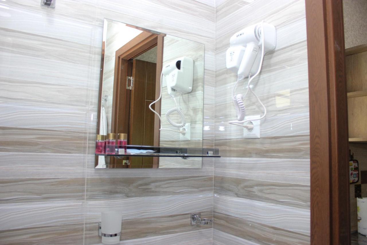 Apartment Izabella Tbilisi Buitenkant foto