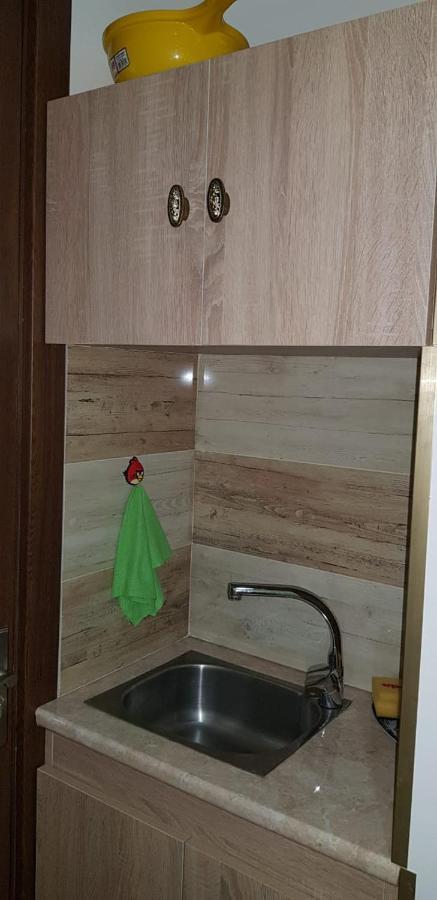 Apartment Izabella Tbilisi Buitenkant foto